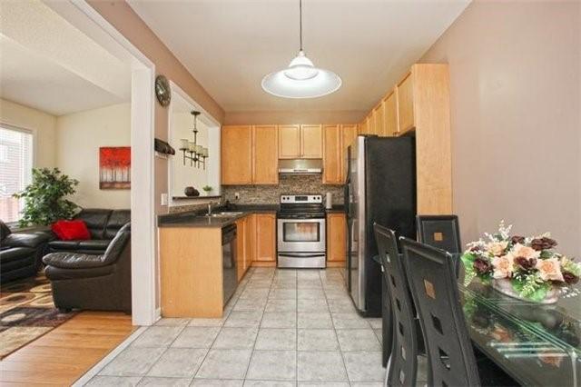 9 Hybrid St, House detached with 4 bedrooms, 3 bathrooms and 2 parking in Brampton ON | Image 11