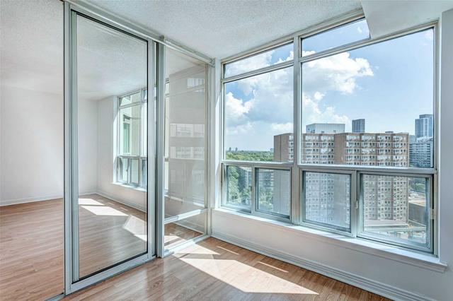 PH-209 - 942 Yonge St, Condo with 1 bedrooms, 1 bathrooms and 1 parking in Toronto ON | Image 4