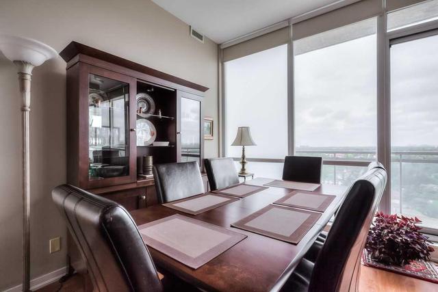 PH201 - 30 Canterbury Pl, Condo with 2 bedrooms, 2 bathrooms and 1 parking in North York ON | Image 7
