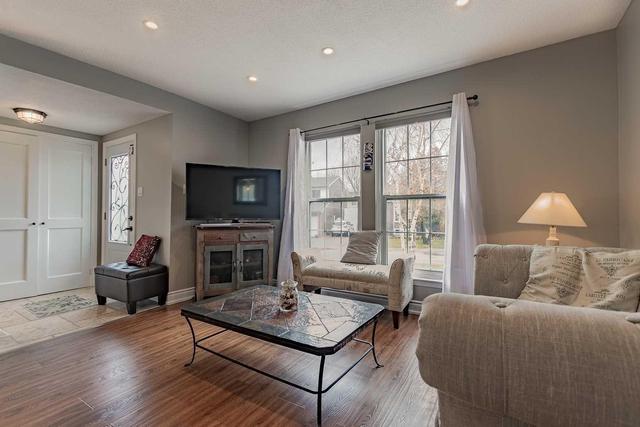 52 - 34 Lucas Lane, House detached with 2 bedrooms, 2 bathrooms and 4 parking in Ajax ON | Image 7