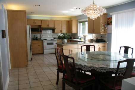 9 Josiah Crt, House detached with 4 bedrooms, 5 bathrooms and 7 parking in Markham ON | Image 7