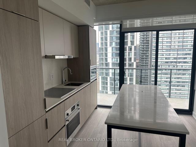 2205 - 47 Mutual St, Condo with 2 bedrooms, 2 bathrooms and 0 parking in Toronto ON | Image 17