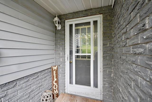 27 South St, House detached with 3 bedrooms, 2 bathrooms and 6 parking in Orillia ON | Image 23
