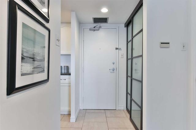 PH-14 - 705 King St W, Condo with 1 bedrooms, 1 bathrooms and 1 parking in Toronto ON | Image 2