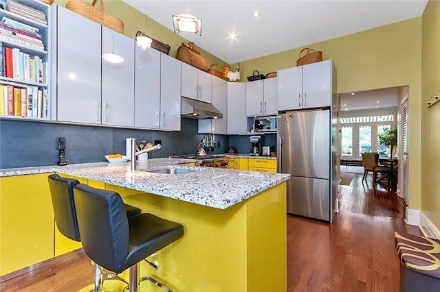 MAIN - 431 Sackville St, House semidetached with 2 bedrooms, 2 bathrooms and 1 parking in Toronto ON | Image 3