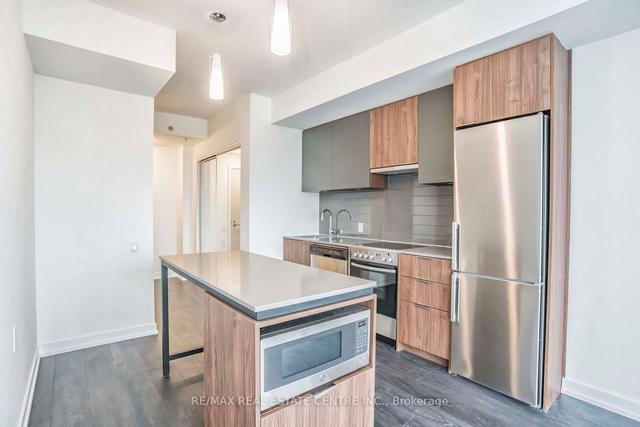 2406 - 203 College St, Condo with 2 bedrooms, 2 bathrooms and 0 parking in Toronto ON | Image 27