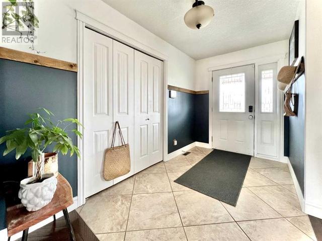 7402 91 St, House detached with 4 bedrooms, 2 bathrooms and 3 parking in Grande Prairie AB | Image 4