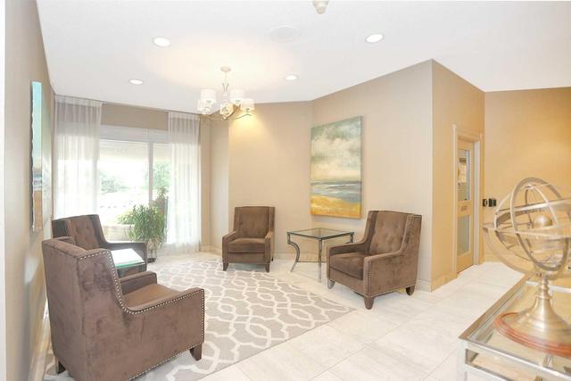 909 - 10 Dean Park Rd, Condo with 2 bedrooms, 2 bathrooms and 2 parking in Scarborough ON | Image 4