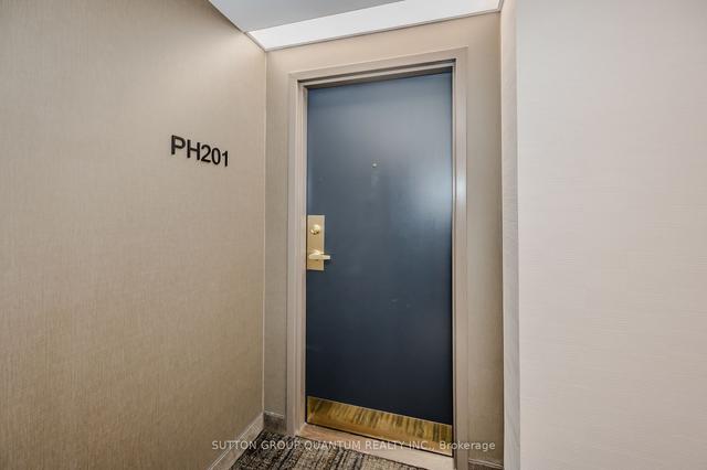 PH201 - 1271 Walden Cir, Condo with 2 bedrooms, 2 bathrooms and 2 parking in Mississauga ON | Image 33