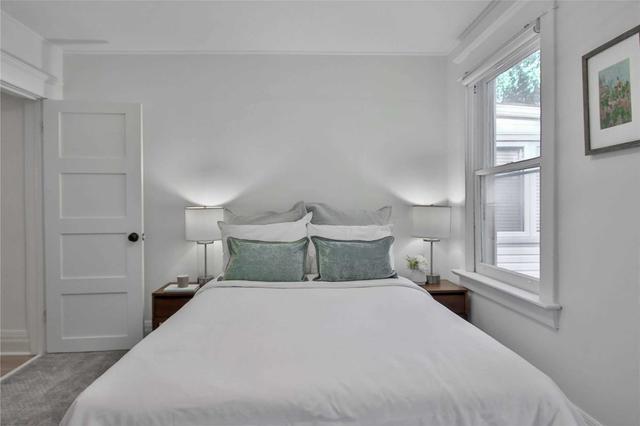 MAIN - 3 Baird Ave, House semidetached with 3 bedrooms, 2 bathrooms and 1 parking in Toronto ON | Image 3