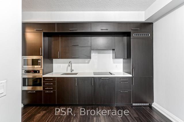 1301 - 2 Anndale Dr, Condo with 1 bedrooms, 1 bathrooms and 1 parking in Toronto ON | Image 4