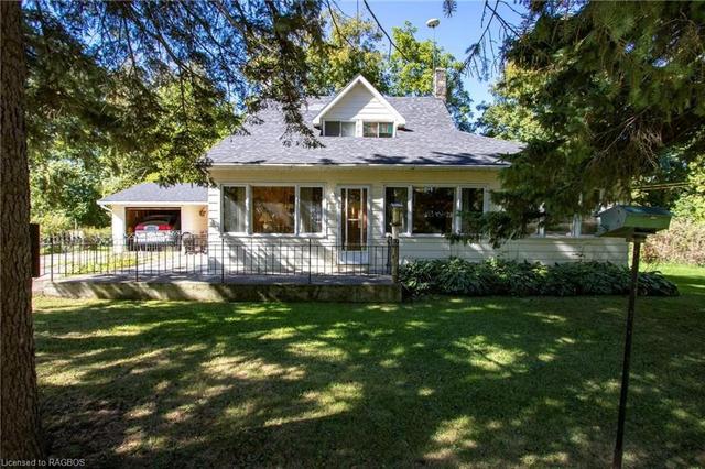 34 Lake Range Rd, House detached with 4 bedrooms, 2 bathrooms and 8 parking in Saugeen Shores ON | Image 23