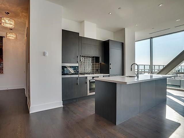 PH1301 - 39 Queens Quay E, Condo with 2 bedrooms, 3 bathrooms and 1 parking in Toronto ON | Image 9