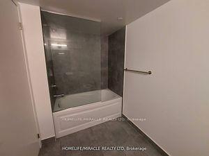 PH205 - 60 Shuter St, Condo with 1 bedrooms, 1 bathrooms and 0 parking in Toronto ON | Image 5