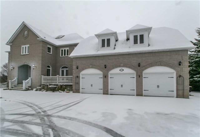 90 Aurora Rd, House detached with 4 bedrooms, 5 bathrooms and 18 parking in Whitchurch Stouffville ON | Image 1