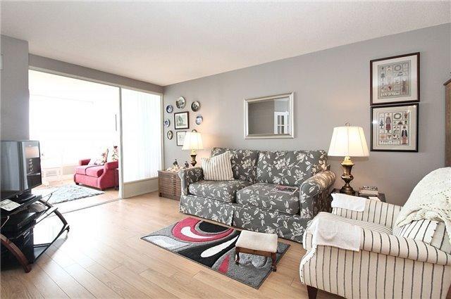 PH14 - 1890 Valley Farm Rd, Condo with 2 bedrooms, 2 bathrooms and 1 parking in Pickering ON | Image 6