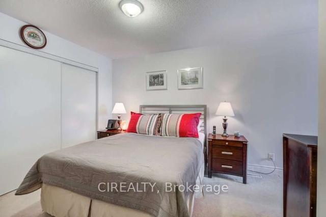 115 - 5 Richgrove Dr, Townhouse with 2 bedrooms, 2 bathrooms and 1 parking in Toronto ON | Image 5