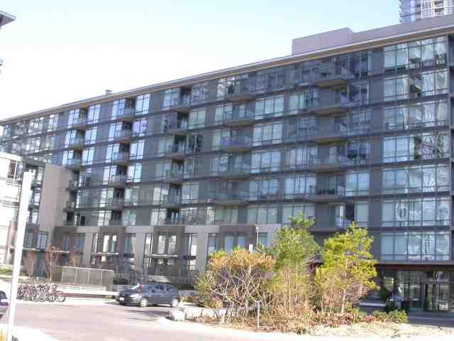 909 - 15 Brunel Crt, Condo with 1 bedrooms, 1 bathrooms and 1 parking in Toronto ON | Image 1