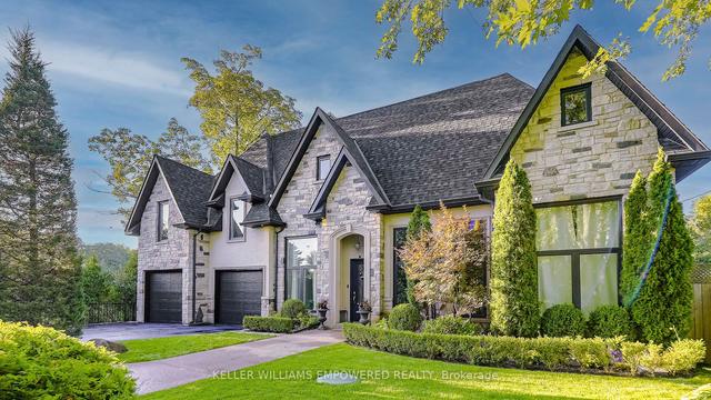 378 Old Bloomington Rd, House detached with 5 bedrooms, 4 bathrooms and 6 parking in Aurora ON | Image 1