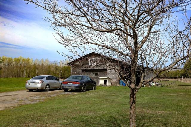 13325 County Road 18 Rd, House detached with 2 bedrooms, 2 bathrooms and 12 parking in South Dundas ON | Image 16