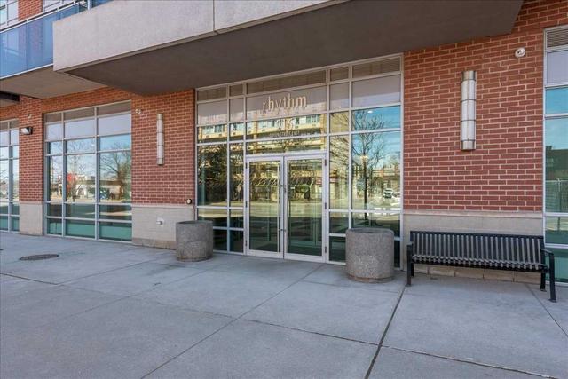 PH04 - 284 Queen St E, Condo with 2 bedrooms, 2 bathrooms and 1 parking in Brampton ON | Image 12
