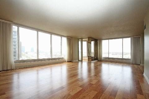 909 - 2045 Lake Shore Blvd W, Condo with 3 bedrooms, 3 bathrooms and 1 parking in Etobicoke ON | Image 5