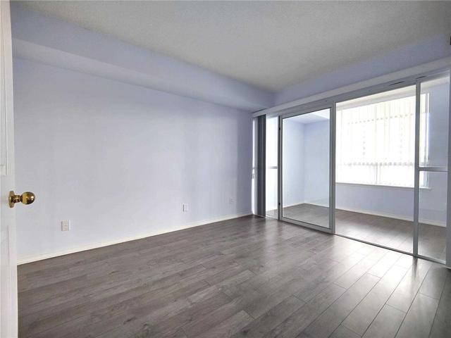 PH201 - 18 Hillcrest Ave, Condo with 1 bedrooms, 1 bathrooms and 1 parking in North York ON | Image 9