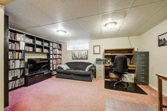 12 - 25 Garrow Dr, Townhouse with 3 bedrooms, 1 bathrooms and 1 parking in Hamilton ON | Image 22