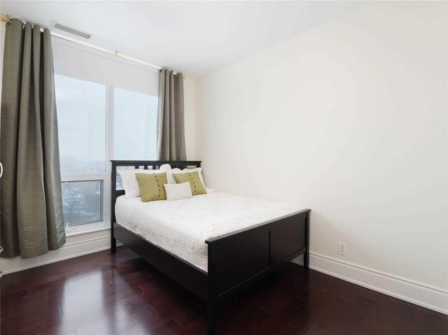 PH-201 - 18 Harding Blvd, Condo with 3 bedrooms, 3 bathrooms and 2 parking in Richmond Hill ON | Image 18