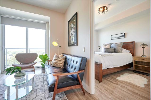 PH-17 - 22 E Haven Dr, Condo with 2 bedrooms, 2 bathrooms and 1 parking in Scarborough ON | Image 3