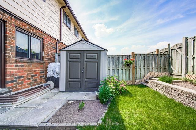 12 - 25 Garrow Dr, Townhouse with 3 bedrooms, 1 bathrooms and 1 parking in Hamilton ON | Image 31