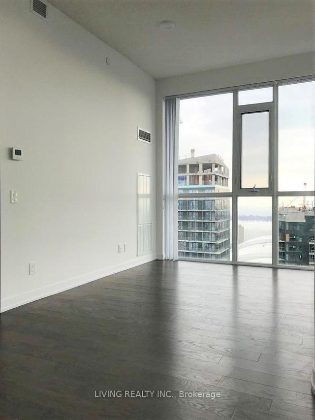 PH201 - 87 Peter St, Condo with 2 bedrooms, 2 bathrooms and 1 parking in Toronto ON | Image 4