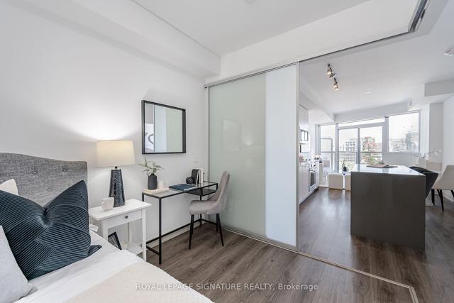 1205 - 38 Iannuzzi St, Condo with 2 bedrooms, 1 bathrooms and 1 parking in Toronto ON | Image 9