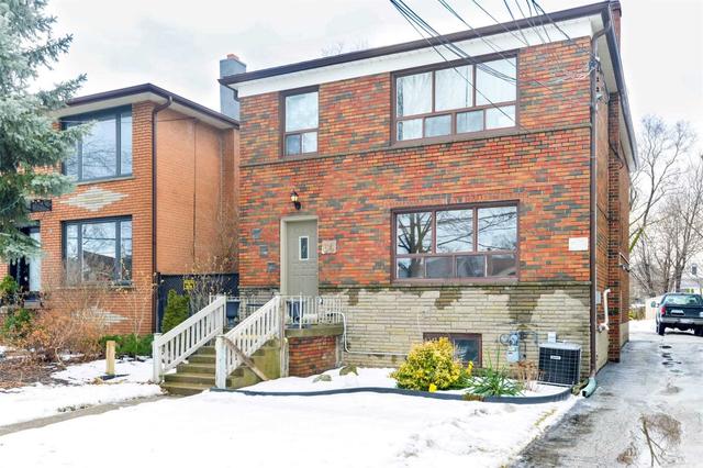 MAIN - 34 Station Rd, House detached with 2 bedrooms, 1 bathrooms and 1 parking in Etobicoke ON | Image 1