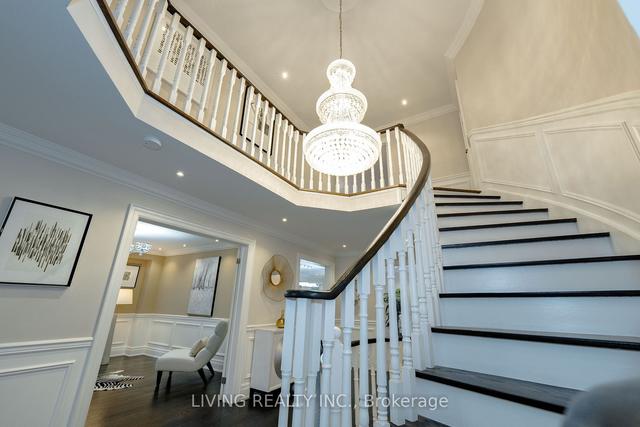 433 Weldrick Rd E, House detached with 4 bedrooms, 5 bathrooms and 6 parking in Richmond Hill ON | Image 11