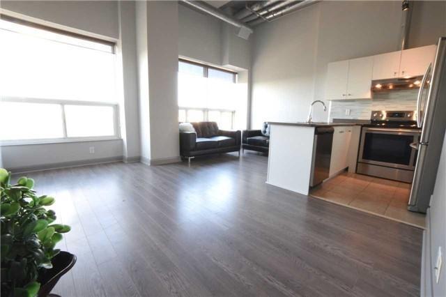 PH03 - 700 King St W, Condo with 2 bedrooms, 2 bathrooms and 1 parking in Toronto ON | Image 2