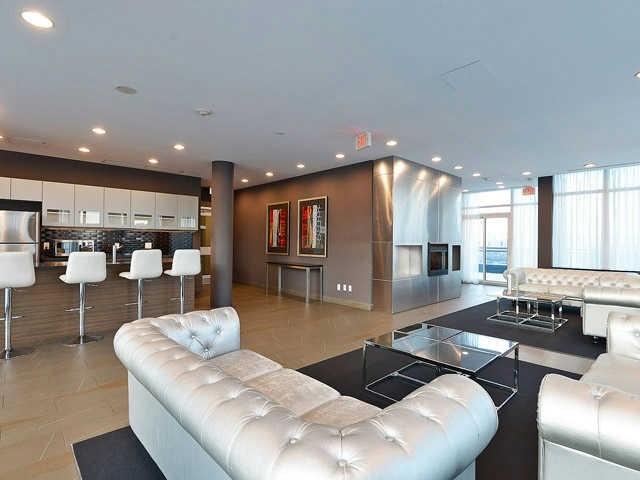 909 - 1171 Queen St W, Condo with 2 bedrooms, 2 bathrooms and 1 parking in Toronto ON | Image 20