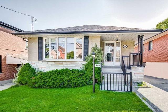 MAIN - 241 Rosemount Ave, House detached with 3 bedrooms, 1 bathrooms and 1 parking in York ON | Image 1