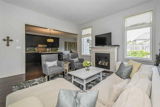 909 Riverstone Crt, House detached with 4 bedrooms, 4 bathrooms and 6 parking in Kitchener ON | Image 40
