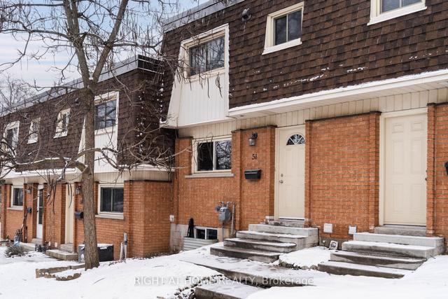 51 - 125 Bonaventure Dr, Townhouse with 3 bedrooms, 2 bathrooms and 1 parking in Hamilton ON | Image 12