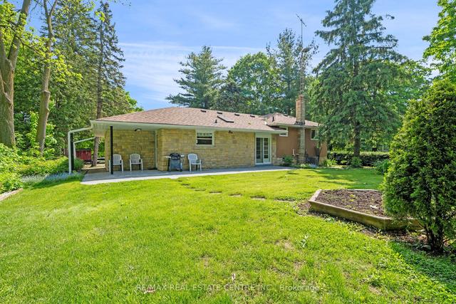 8 Stewarttown Rd, House detached with 3 bedrooms, 1 bathrooms and 7 parking in Halton Hills ON | Image 6