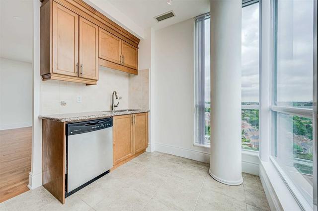 PH212 - 18 Harding Blvd, Condo with 2 bedrooms, 2 bathrooms and 2 parking in Richmond Hill ON | Image 4