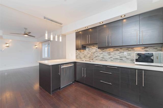 MAIN - 2173 Gerrard St E, House detached with 2 bedrooms, 1 bathrooms and 1 parking in Toronto ON | Image 24