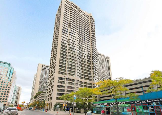 PH-12 - 55 Harbour Sq, Condo with 2 bedrooms, 2 bathrooms and 2 parking in Toronto ON | Image 12