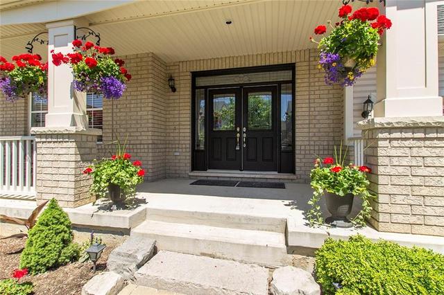 MAIN2ND - 737 Boughton Cres, House detached with 5 bedrooms, 2 bathrooms and 4 parking in Milton ON | Image 4