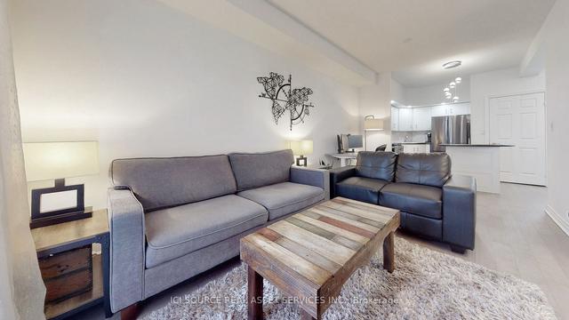 PH21 - 270 Wellington St W, Condo with 1 bedrooms, 1 bathrooms and 1 parking in Toronto ON | Image 5