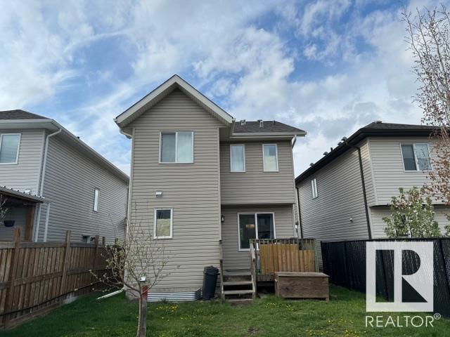 29 Santana Cr, House detached with 2 bedrooms, 2 bathrooms and null parking in Fort Saskatchewan AB | Image 2