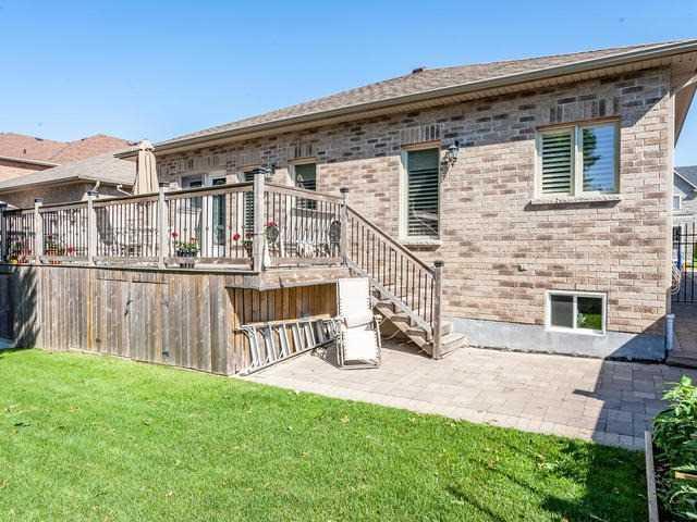 884 Barbados St, House detached with 3 bedrooms, 2 bathrooms and 4 parking in Oshawa ON | Image 20