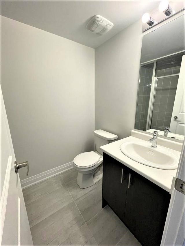 MAIN - 19 Blackstone St, House semidetached with 2 bedrooms, 3 bathrooms and 2 parking in North York ON | Image 7