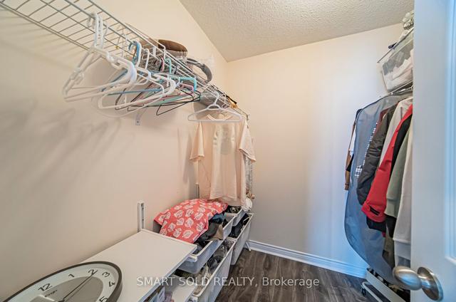 PH210 - 256 Doris Ave, Condo with 3 bedrooms, 2 bathrooms and 1 parking in Toronto ON | Image 17